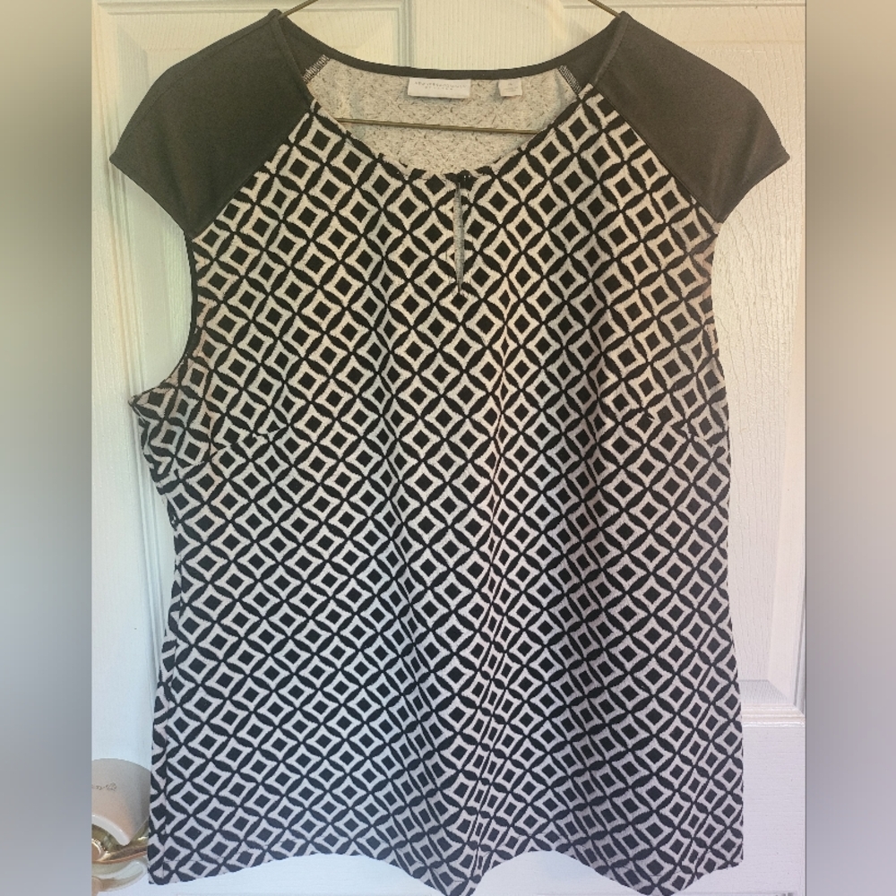 New York & Company Stretch Size XL Sleeveless Top w/ Faux Leather